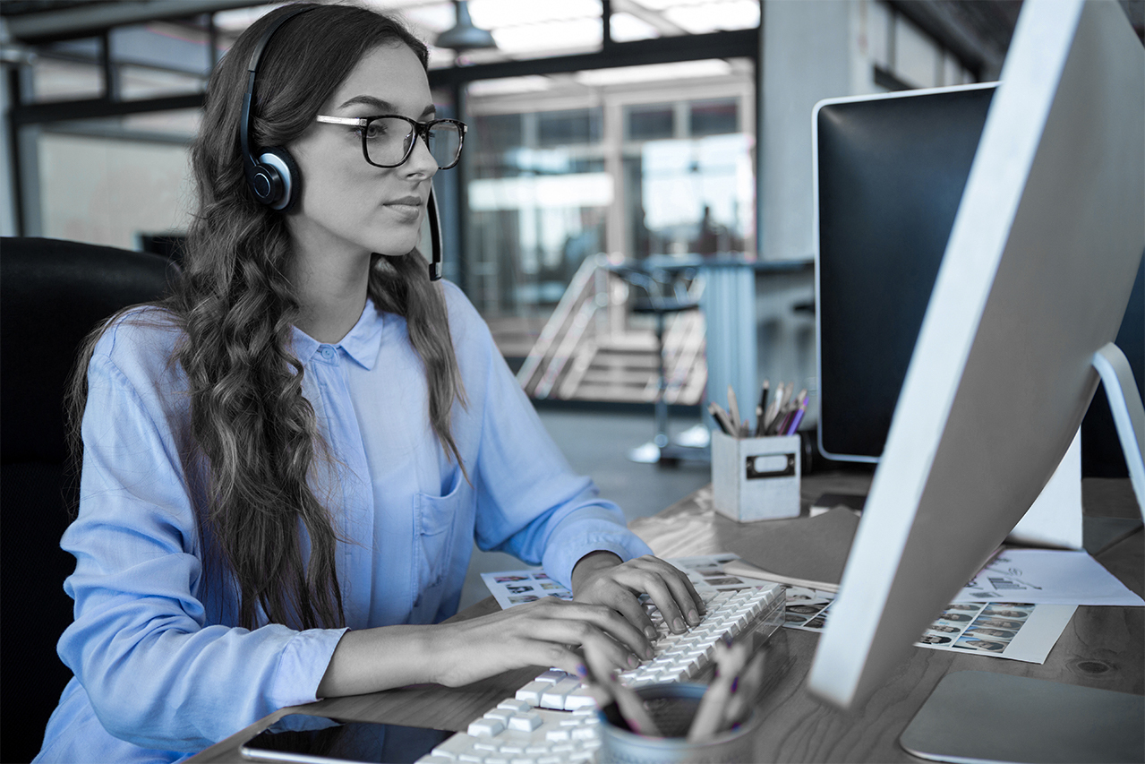 Enhancing Customer Support with Salesforce Service Cloud & Telephony Integration